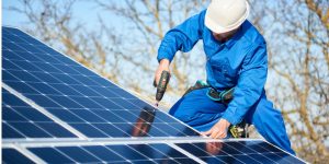 Installation Maintenance Panneaux Solaires Photovoltaïques à Lacroix-Barrez